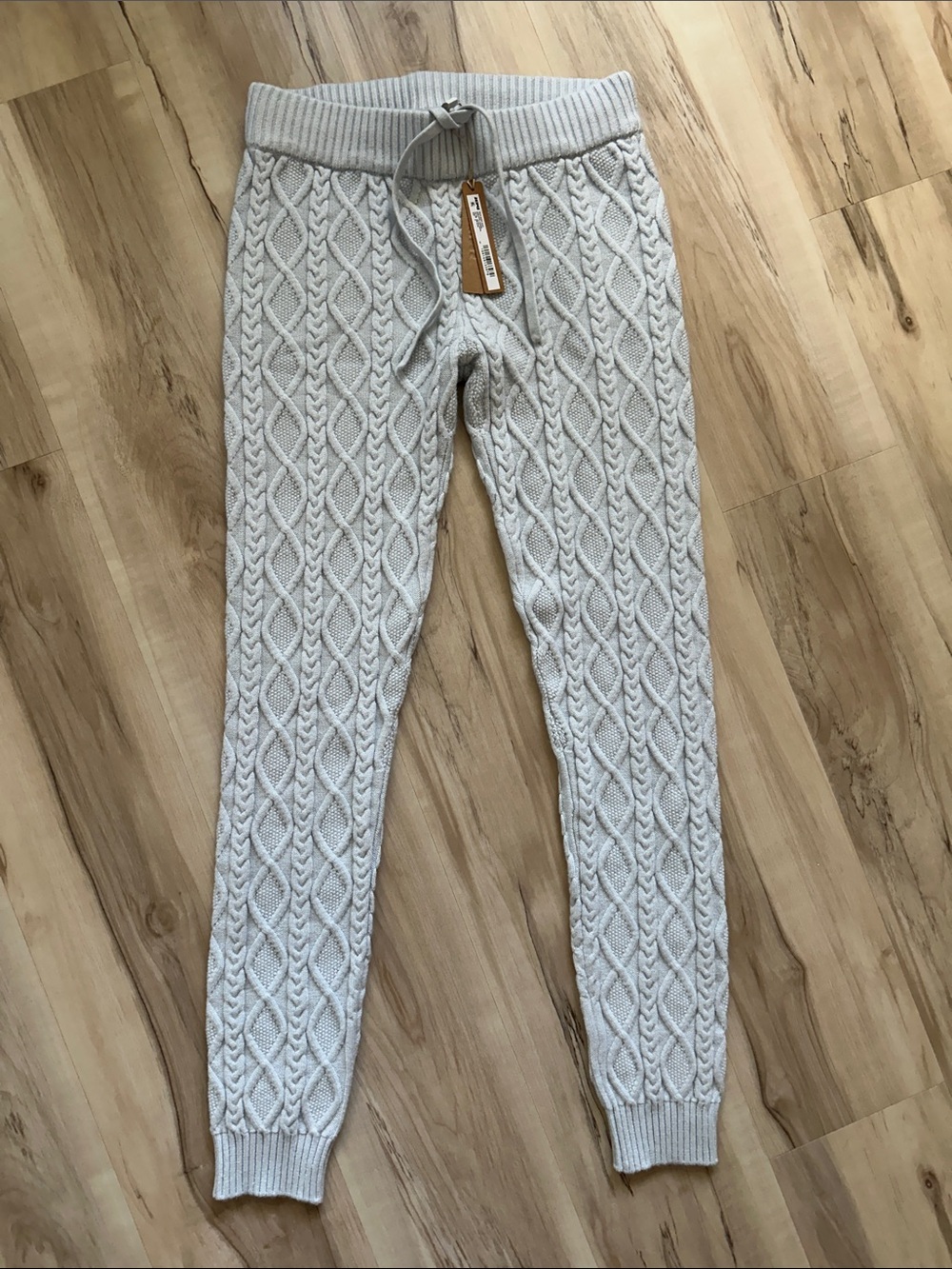 SKIMS Snow Bunny Shop Cable Knit Leggings with Drawstring NWT